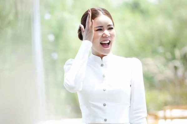 CEO Thanh Vy phát triển cổng game bài IWIN